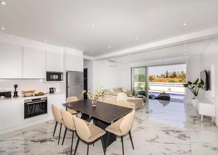 Sol E Mar 3 וילה פרוטאראס