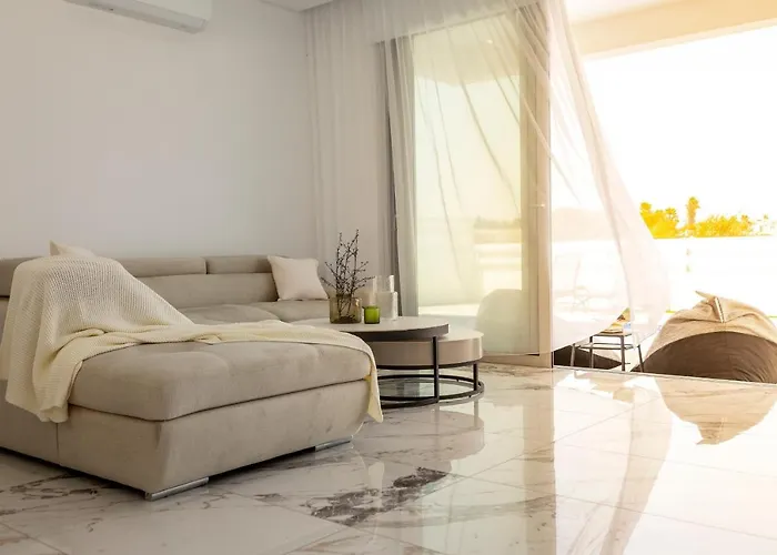 Sol E Mar 3 Villa Protarász