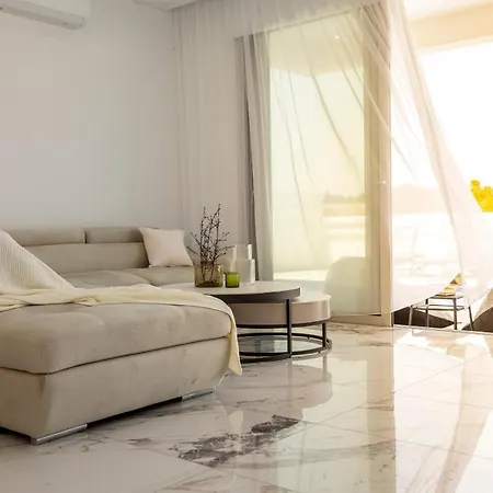 Sol E Mar 3 فيلة بروتاراس